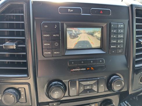 Used 2017 Ford F150 XL w/ Equipment Group 101A Mid AWD/4WD image 23