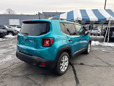 Used 2020 Jeep Renegade Sport w/ Sport Appearance Group FWD image 5