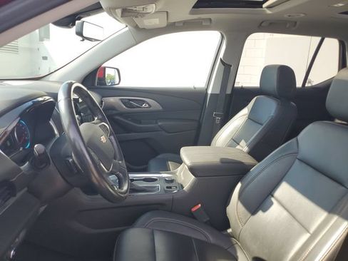 Certified 2019 Chevrolet Traverse LT w/ LT Premium Package AWD/4WD image 15