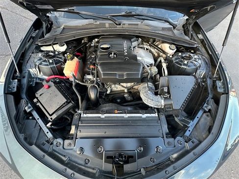 Used 2021 Chevrolet Camaro LT w/ Technology Package image 28