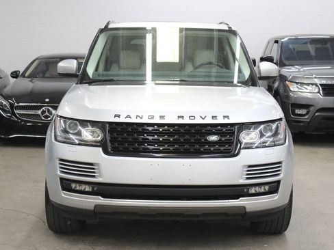 Used 2014 Land Rover Range Rover Supercharged image 2