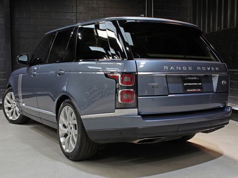 Used 2021 Land Rover Range Rover Westminster Edition image 9