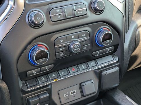 Used 2021 Chevrolet Silverado 1500 LT Trail Boss w/ Convenience Package II image 21