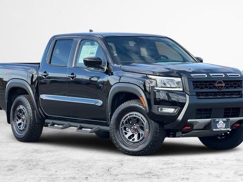 New 2026 Nissan Frontier PRO-4X w/ Pro-4x Convenience Package image 2