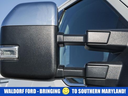 Used 2025 Ford F350 Lariat w/ Chrome Package image 18