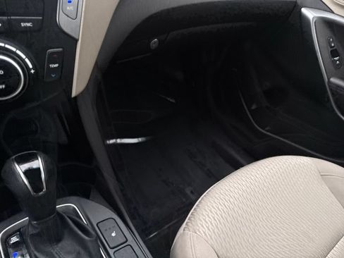 Used 2018 Hyundai Santa Fe Sport w/ 2.4L Value Package 02 FWD image 48