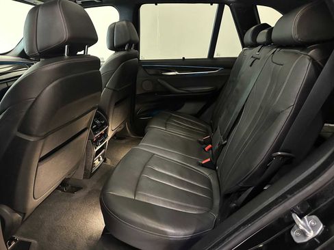Used 2017 BMW X5 xDrive50i image 25
