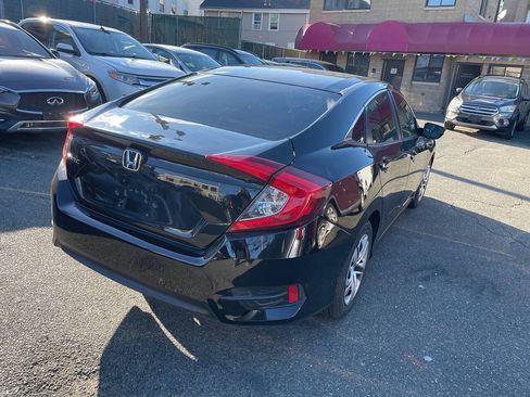 Used 2018 Honda Civic LX image 4