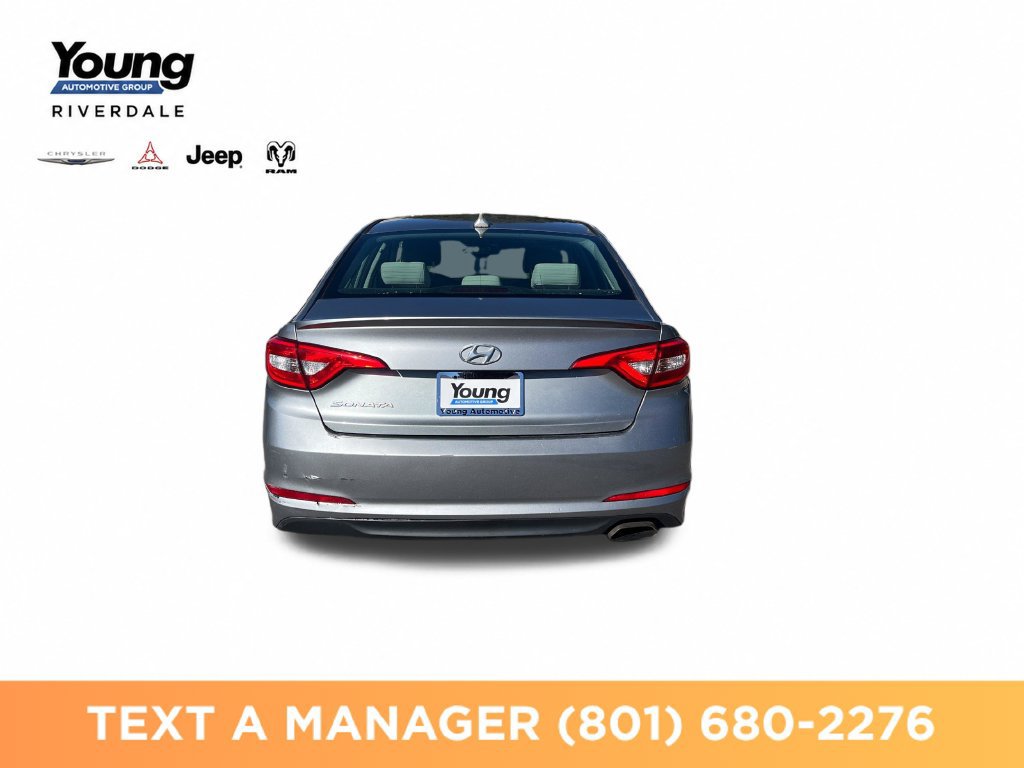 Used 2016 Hyundai Sonata SE FWD image 4