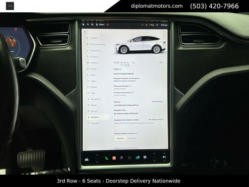 Used 2018 Tesla Model X 75D image 36