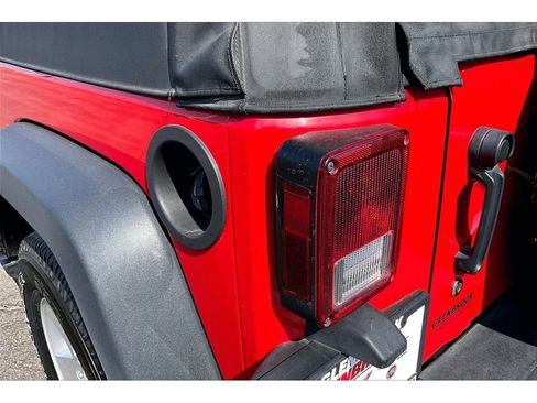 Used 2014 Jeep Wrangler Sport w/ Quick Order Package 23S image 31