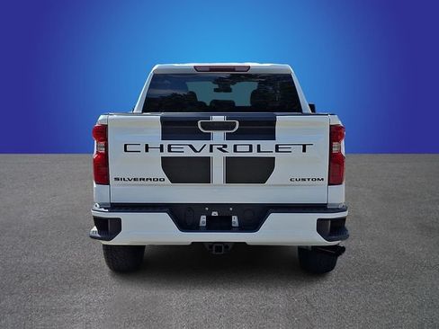 Used 2025 Chevrolet Silverado 1500 Custom w/ Rally Edition RWD image 5
