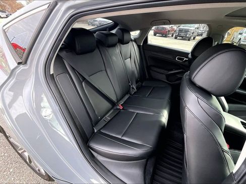 Certified 2026 Acura Integra FWD image 36