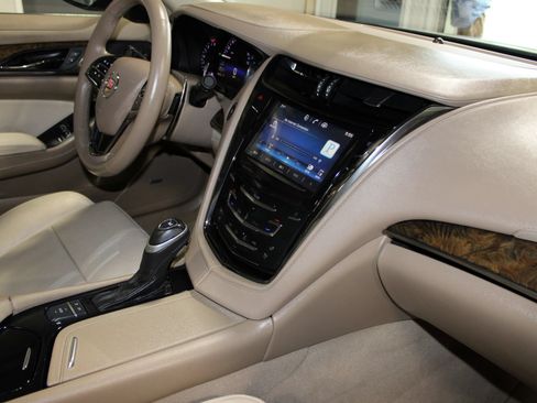Used 2014 Cadillac CTS Luxury RWD image 30