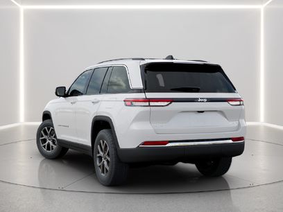New 2027 Jeep Grand Cherokee Laredo