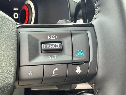 New 2026 Nissan Pathfinder SL FWD image 20