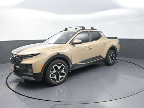 Used 2024 Hyundai Santa Cruz Limited AWD/4WD image 3