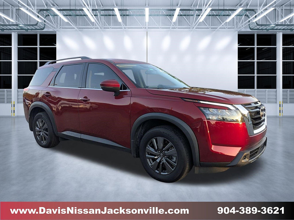 Used 2024 Nissan Pathfinder SV FWD image 1