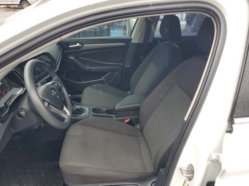 Used 2019 Volkswagen Jetta S image 21