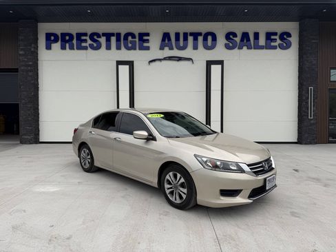 Used 2013 Honda Accord LX image 1