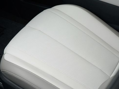 New 2026 INFINITI QX60 Luxe w/ Cargo Package FWD image 19