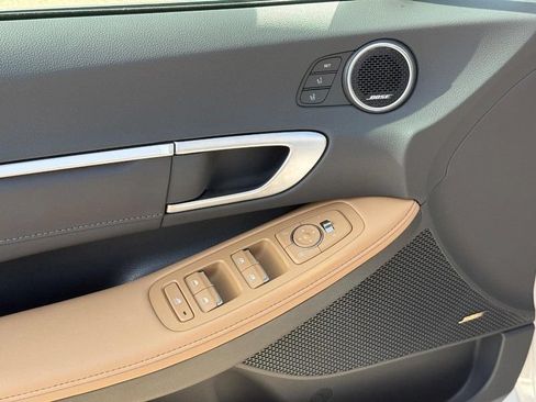 Used 2025 Hyundai Sonata Limited FWD image 18