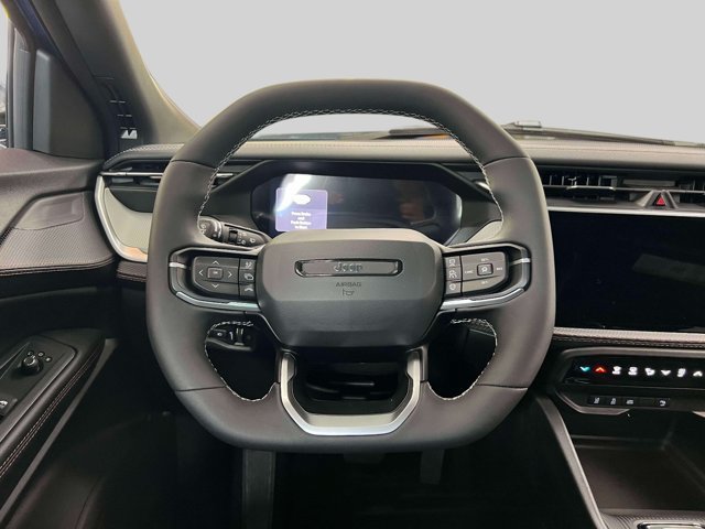 Used 2026 Jeep Cherokee Limited AWD/4WD image 13
