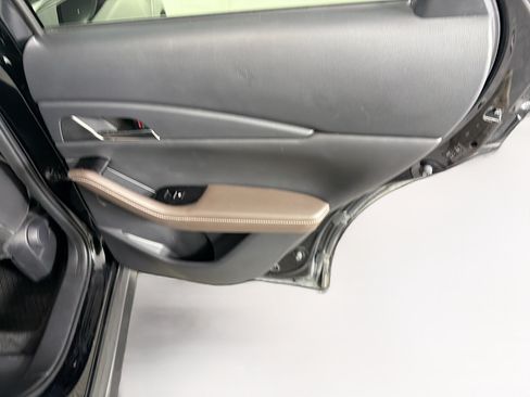 Used 2020 MAZDA CX-30 FWD w/ Premium Package image 31