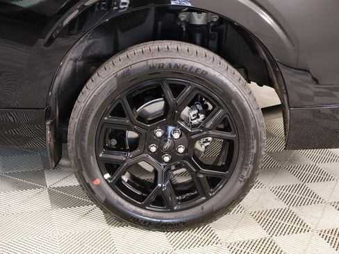 Used 2025 Ford Maverick Lobo image 17