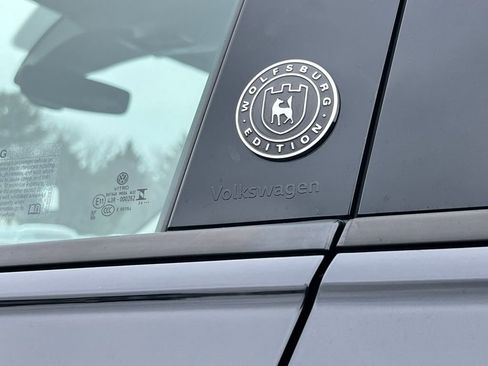 Used 2024 Volkswagen Tiguan Wolfsburg Edition image 7