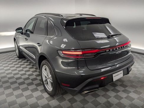 Certified 2026 Porsche Macan image 3