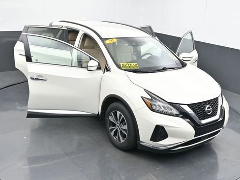 Used 2020 Nissan Murano SV image 59