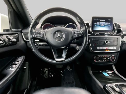 Used 2018 Mercedes-Benz GLE 350 4MATIC image 6