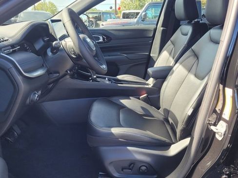 New 2026 Jeep Compass Limited AWD/4WD image 4