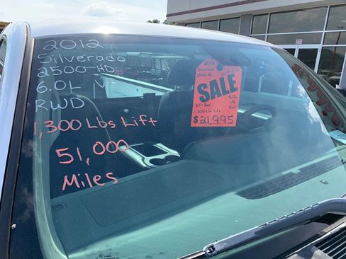 Used 2012 Chevrolet Silverado 2500 W/T RWD image 3