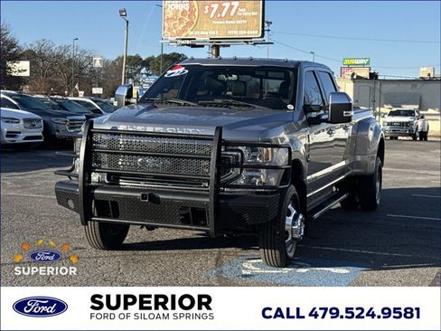 Used 2022 Ford F350 Lariat w/ Chrome Package image 13