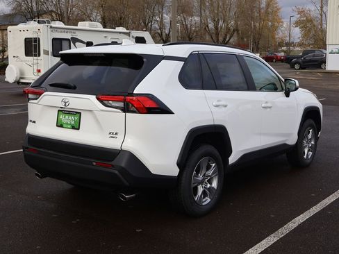 New 2025 Toyota RAV4 XLE w/ Convenience Package image 7