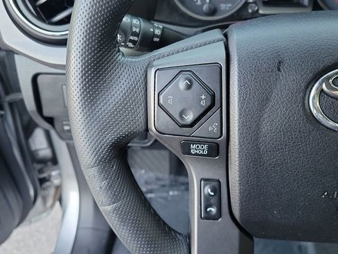 Used 2021 Toyota Tacoma TRD Sport image 20