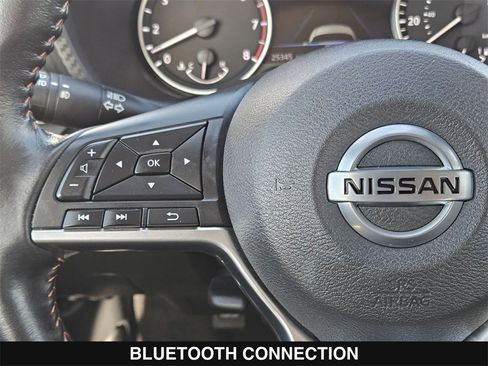 Used 2022 Nissan Sentra SR w/ Midnight Edition image 23