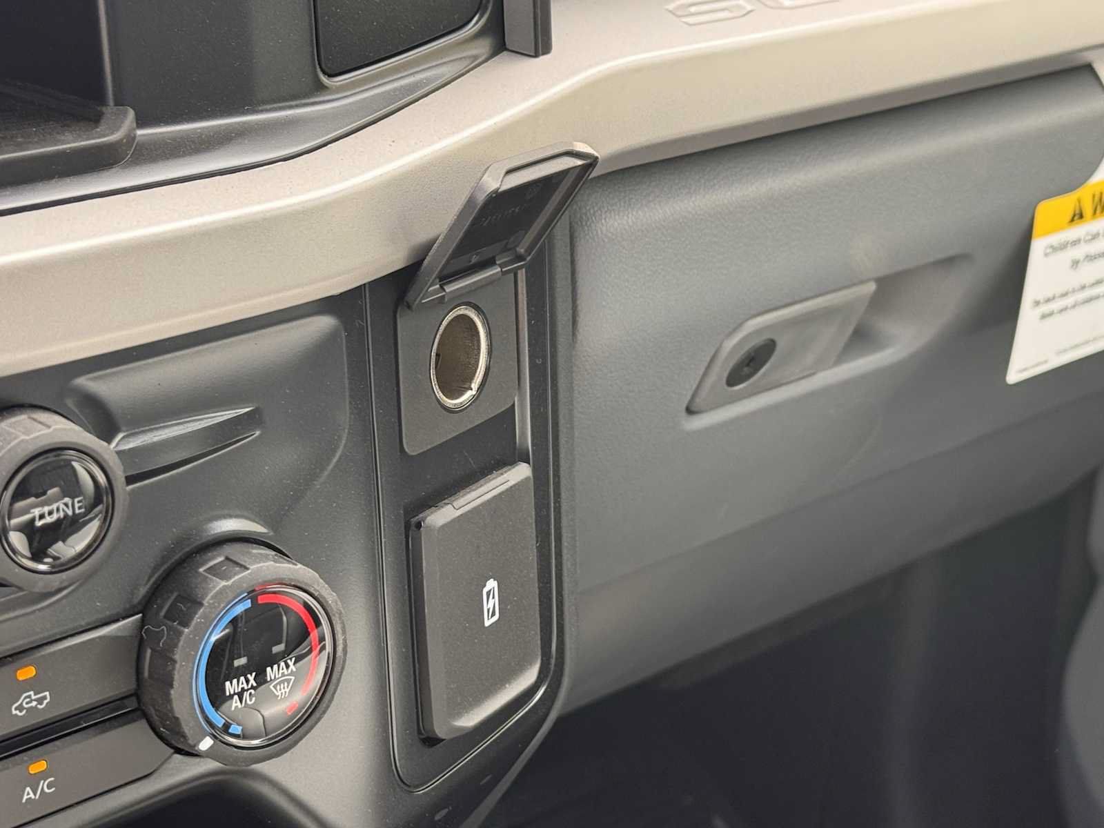 New 2025 Ford F350 XL w/ XL Chrome Package AWD/4WD image 21