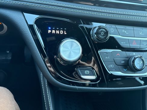 New 2026 Chrysler Pacifica Limited w/ S Appearance Package image 28