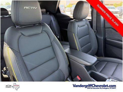 Used 2025 Chevrolet TrailBlazer ACTIV w/ Convenience Package FWD image 25