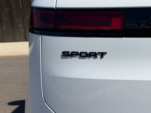 New 2026 Land Rover Range Rover Sport SE AWD/4WD image 38