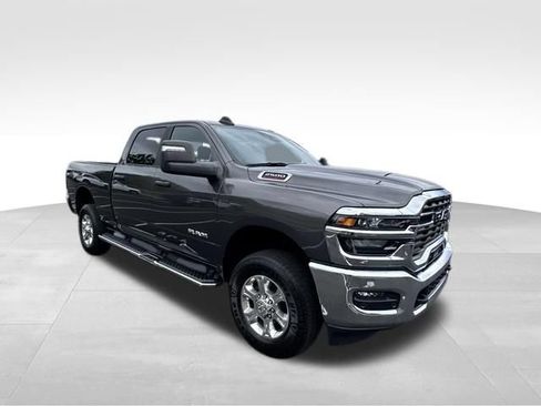 Used 2025 RAM 2500 Big Horn AWD/4WD image 11