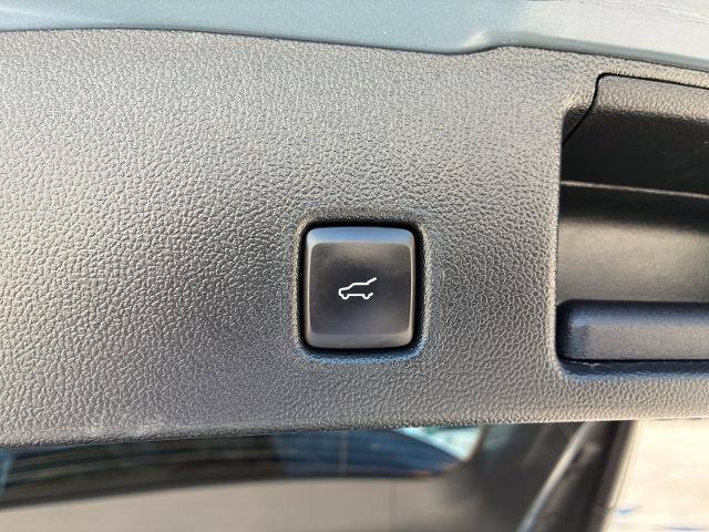 Certified 2023 Ford Escape ST-Line AWD/4WD image 18