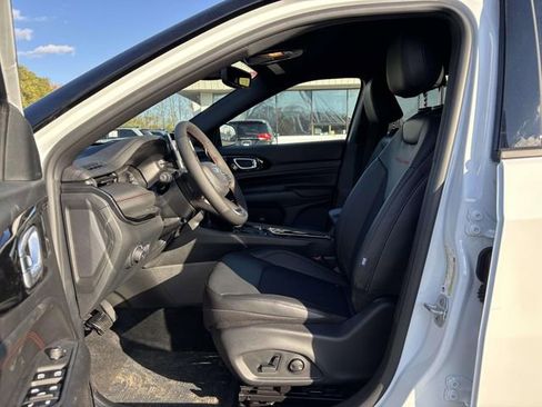 New 2026 Jeep Compass Trailhawk image 4