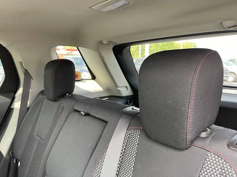 Used 2017 GMC Terrain SLE w/ Driver Alert Package I FWD image 10