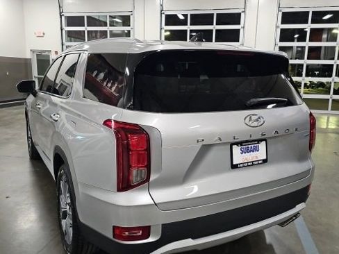 Used 2022 Hyundai Palisade SEL w/ Premium Package image 9