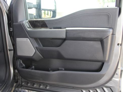 Used 2023 Ford F350 Lariat w/ Tremor Off-Road Package AWD/4WD image 50