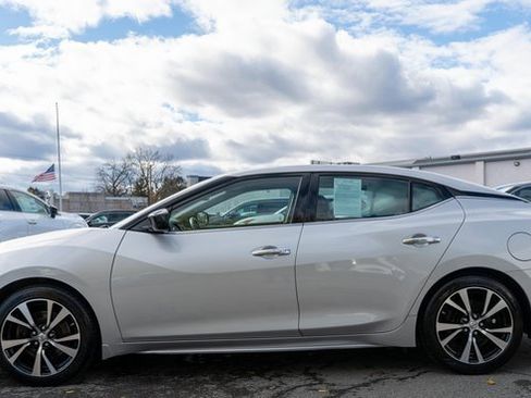 Used 2018 Nissan Maxima 3.5 S image 9
